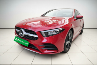 奔驰A级 2022款 改款二 A 200 L 运动轿车时尚型