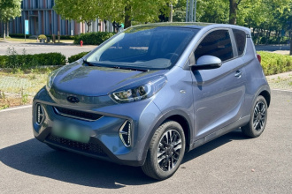 奇瑞QQ 小蚂蚁 2022款 改款 甜粉款 半糖版 磷酸铁锂 30.7kWh 30kW 301km