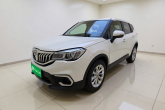 中华V3 2017款 1.5L 手动舒适型