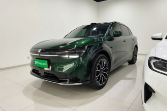 极氪7X 2025款 75kWh 后驱智驾版