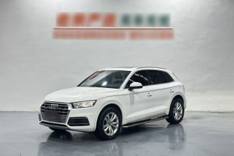 奥迪Q5L 2020款 40 TFSI 荣享进取型