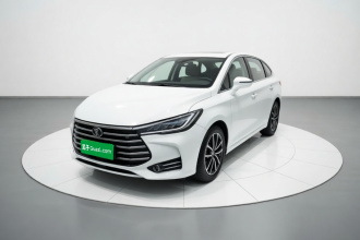 比亚迪 宋MAX 2018款 1.5T 自动智联尊享型 7座
