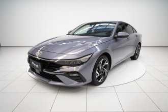 现代 伊兰特 2023款 1.5L CVT GLX精英版