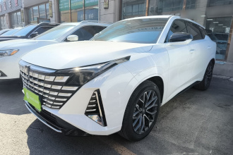 长安UNI-Z 2025款 1.5T 豪华型