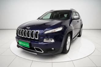 Jeep 自由光 2017款 2.0L 优越版