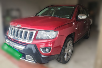 Jeep 指南者(进口) 2014款 改款 2.4L 四驱舒适版