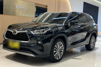 丰田 汉兰达 2022款 380T 四驱尊贵版 7座