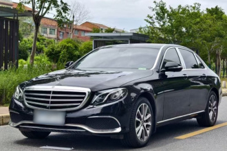 奔驰E级 2019款 E 300 L 豪华型