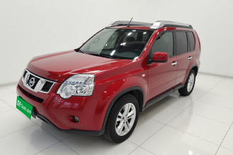 日产 奇骏 2012款 2.5L CVT豪华版 4WD