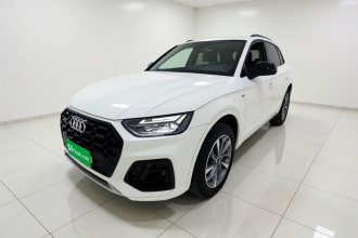 奥迪Q5L 2023款 40T 豪华动感型
