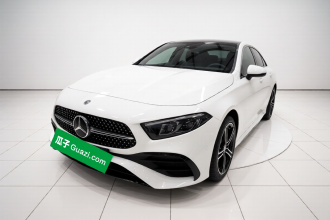 奔驰A级 2023款 A 200 L 时尚型