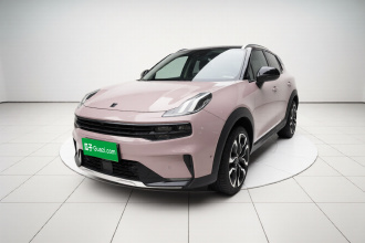 领克06 2021款 1.5T Shero粉色特别版