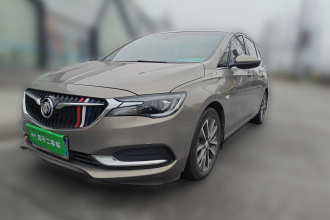 别克GL6 2018款 18T 6座尊贵型