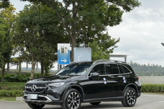 奔驰GLC 2024款 GLC 260 L 4MATIC 动感型 5座