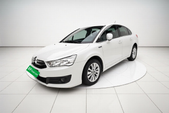 雪铁龙 世嘉 2016款 经典 三厢 1.6L 手动品尚型