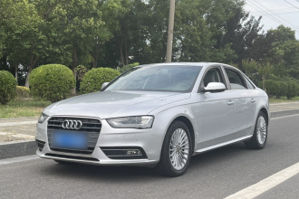 奥迪A4L 2012款 2.0 TFSI 自动技术型