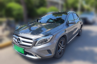 奔驰GLA 2015款 GLA 220 4MATIC 时尚型