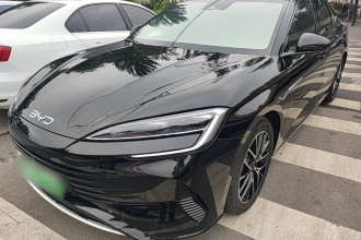 比亚迪 海豹 2024款 荣耀版 DM-i 1.5L 121km 尊贵型