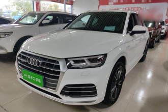 奥迪Q5L 2020款 改款 40 TFSI 荣享时尚型