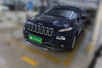 Jeep 自由光 2017款 2.4L 领先智能版