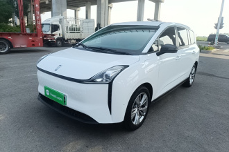 奔腾NAT 2022款 舒享出行 换电版 100kW 401km