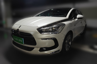 DS 5 2014款 1.6T 豪华版THP160