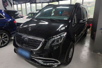 奔驰 威霆 2021款 2.0T 精英版 7座