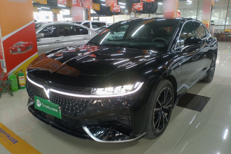 岚图汽车 岚图追光 2024款 PHEV 四驱超长续航旗舰版