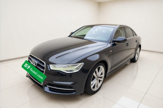 奥迪A6L 2018款 30周年年型 45 TFSI quattro 豪华型