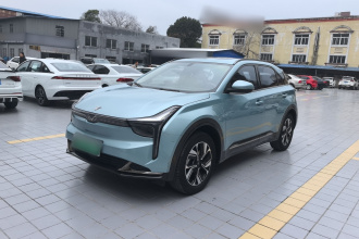 哪吒汽车 哪吒U 2022款 智400 Pro 三元锂