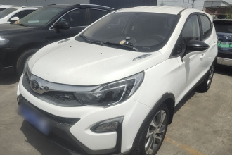 比亚迪 元 2017款 1.5L 自动酷炫互联型