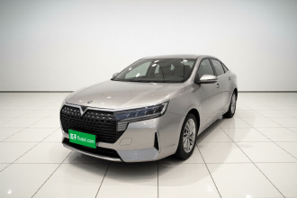 启辰D60 2021款 PLUS 1.6L XL CVT悦领版