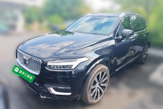 沃尔沃XC90 2022款 B6 智逸豪华版 7座