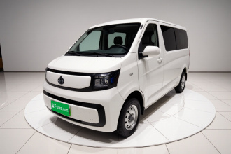长安凯程 长安睿行EM60 2025款 客运版 舒适型 7座 300km 背掀门