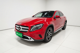 奔驰GLA 2015款 GLA 220 4MATIC 时尚型