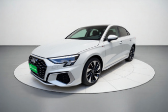 奥迪A3 2022款 A3L Limousine 35 TFSI 时尚运动型