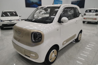 奔腾小马 2025款 222km 闪电马