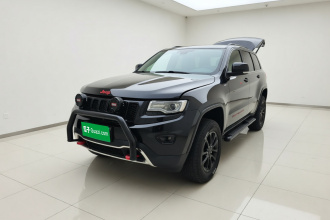 Jeep 大切诺基(进口) 2015款 3.0L 舒享导航版