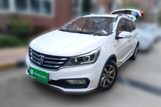 宝骏310W 2017款 1.5L 手动时尚型 国V