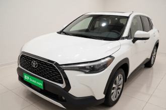 丰田 卡罗拉锐放 2023款 2.0L 尊享版