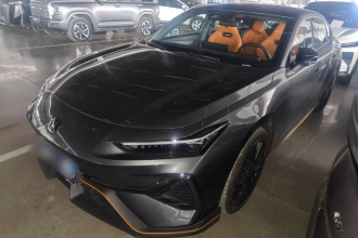 长安UNI-V 2025款 第三代 2.0T 劲擎型