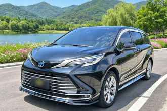 丰田 赛那SIENNA 2023款 2.5L混动 尊贵版
