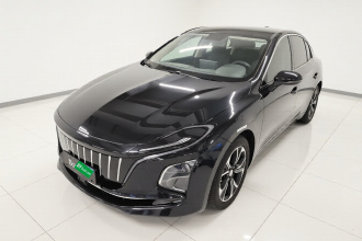 红旗E-QM5 2023款 改款 基础出行版