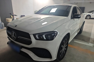 奔驰GLE轿跑 2020款 GLE 350 4MATIC 轿跑SUV 豪华型