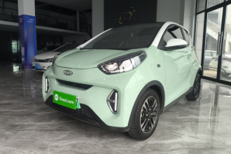 奇瑞QQ 小蚂蚁 2022款 甜粉款 半糖版 磷酸铁锂 29.2kWh 30kW 301km