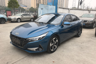 现代 伊兰特 2021款 1.5L CVT LUX尊贵版