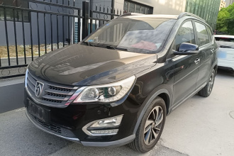 宝骏560 2016款 1.8L 手动豪华型