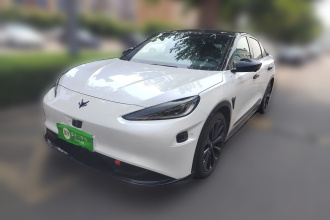 ARCFOX极狐 极狐 阿尔法S6 2025款 602三激光雷达版