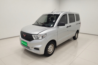 五菱汽车 五菱宏光V 2022款 1.5L劲取版液压助力LAR