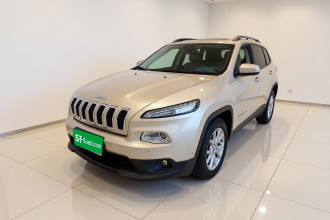 Jeep 自由光 2016款 2.0L 优越版
